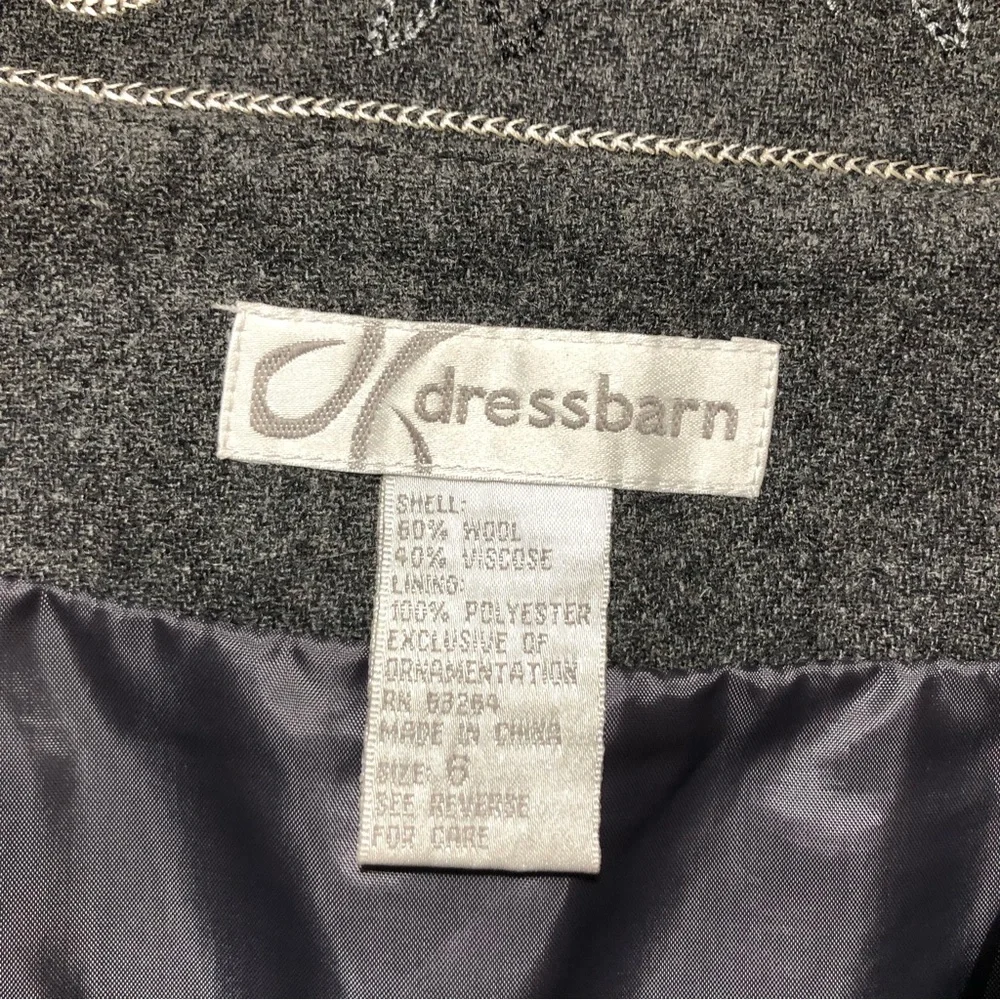 Dress barn Wool Blend Embroidered Flower Patch Fringe Zipper Grey Pencil Skirt 6